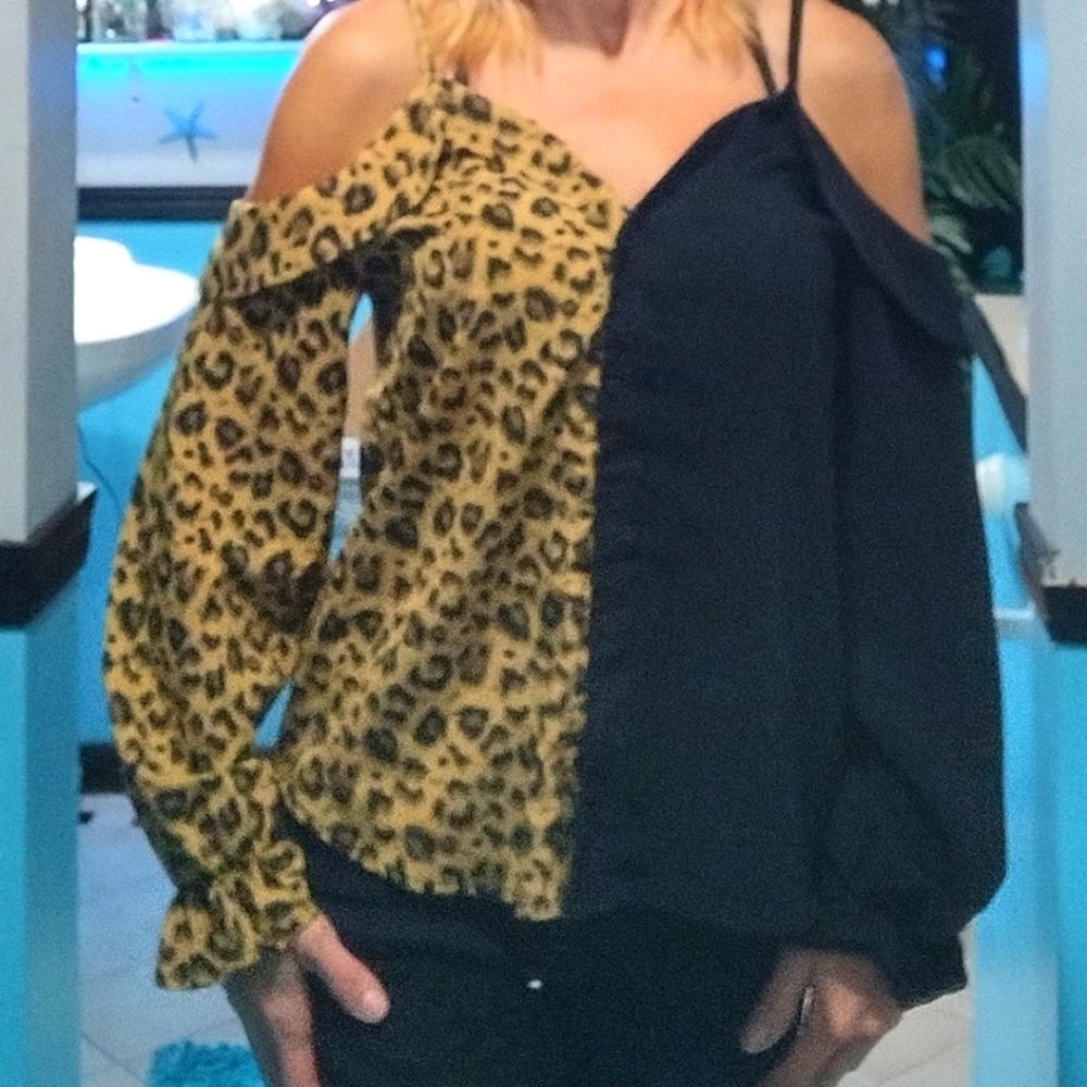 Cheetah/black button up top